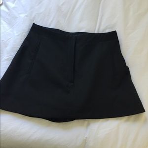 Black Zara skort